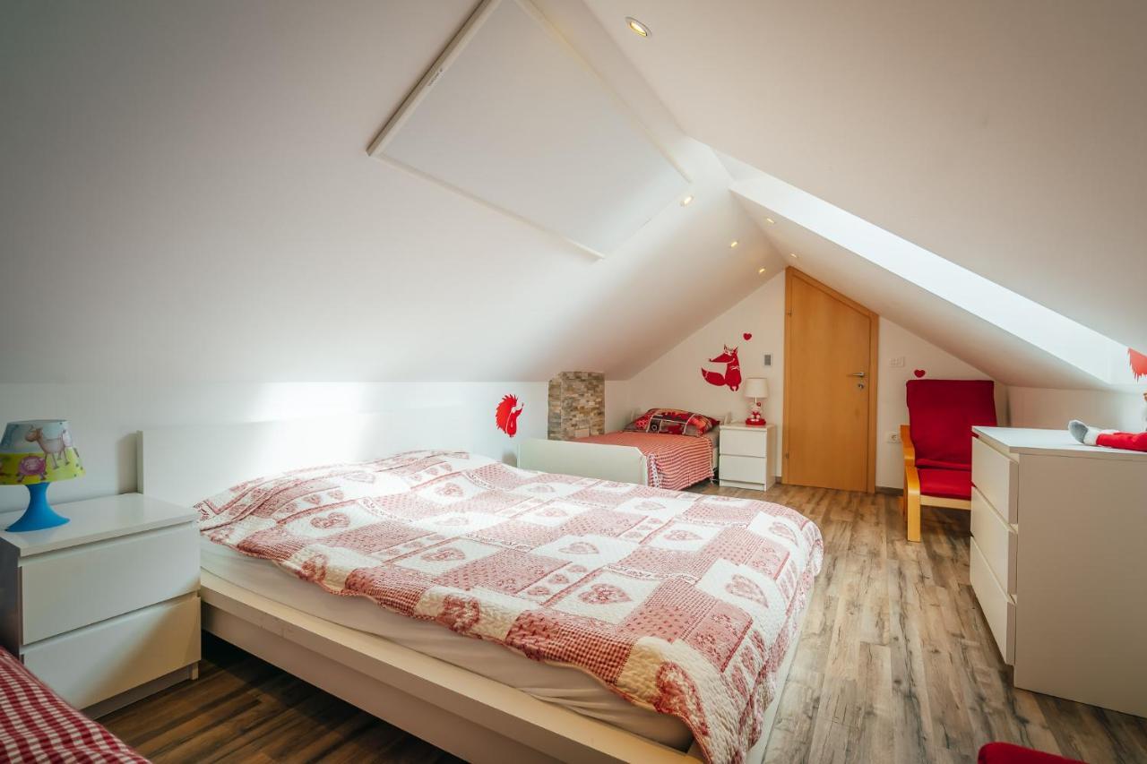 Apartma Borovc Мойстрана Екстер'єр фото